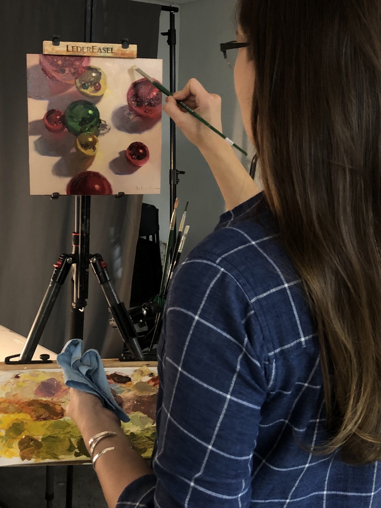 SARAH SEDWICK in MERRY AND BRIGHT - Kara Bullock Art School